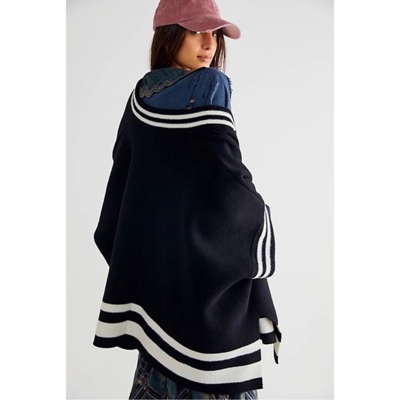 Free People | Pep Rally Poncho OS Black White Stripes - Picture 3 of 10